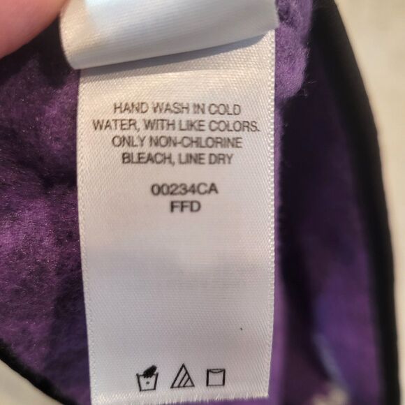 Cabelas Purple Fleece Adult Beanie Lightweight Hat One Size Outdoor Hunting - Picture 4 of 4